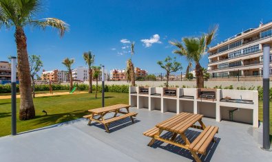 Reventa - Apartamento / piso -
Orihuela - Orihuela Costa