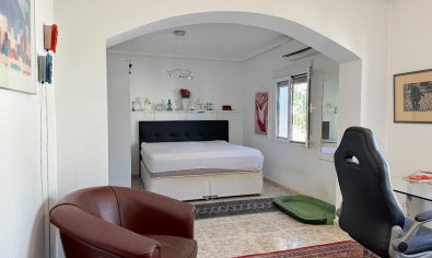 Resale - Villa -
Ciudad Quesada