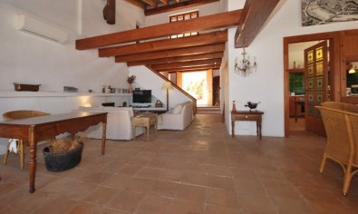 Bestaande bouw - Villa -
Moraira - Benimeit