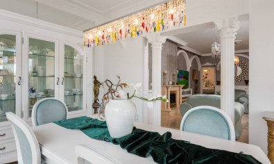 Resale - Villa -
Daya Vieja