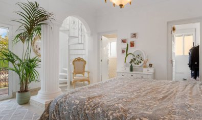 Resale - Villa -
Daya Vieja