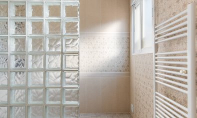 Resale - Villa -
Daya Vieja