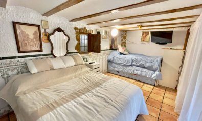 Bestaande bouw - Finca -
Orihuela