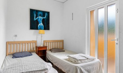 Resale - Finca -
Los Montesinos