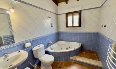 Reventa - Finca -
Orihuela