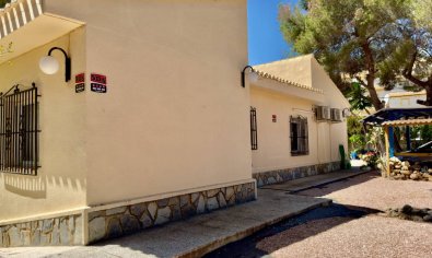 Reventa - Villa -
Algorfa - Montemar