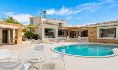 Resale - Villa -
Ciudad Quesada