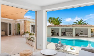 Resale - Villa -
Ciudad Quesada