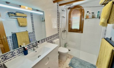 Resale - Villa -
Guardamar del Segura