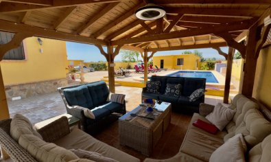 Bestaande bouw - Finca -
Orihuela