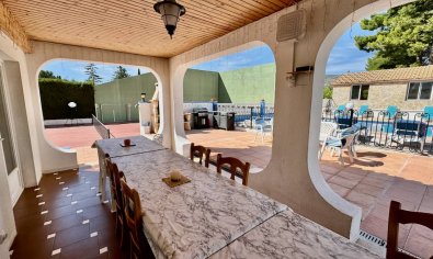Reventa - Finca -
Castalla