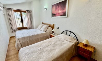 Reventa - Finca -
Castalla