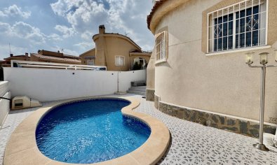 Reventa - Villa -
Ciudad Quesada - La  Marquesa Golf