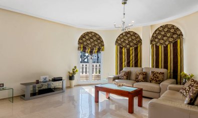 Resale - Villa -
Ciudad Quesada