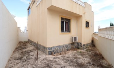 Reventa - Villa -
Orihuela Costa - Los Balcones