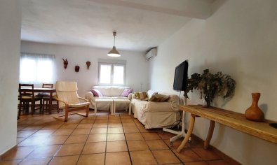 Bestaande bouw - Finca -
Cocentaina