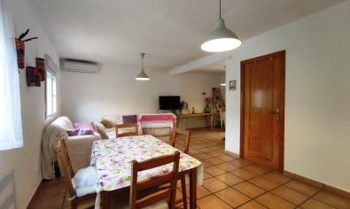 Bestaande bouw - Finca -
Cocentaina