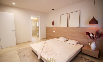 Reventa - Villa -
Altea