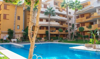 Bestaande bouw - Appartement -
Torrevieja - Punta Prima