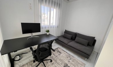 Resale - Villa -
Los Montesinos