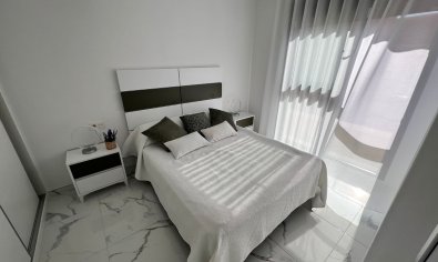 Resale - Villa -
Los Montesinos