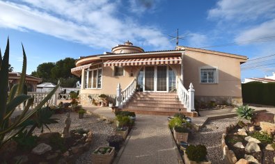 Bestaande bouw - Villa -
Ciudad Quesada