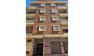 Bestaande bouw - Appartement -
Torrevieja - Center