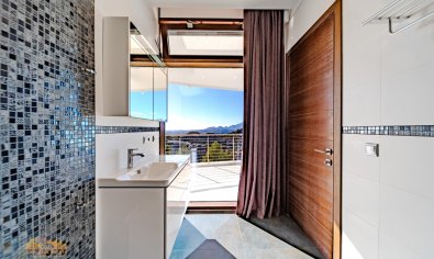 Resale - Villa -
Altea