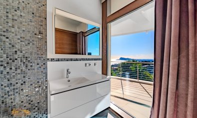 Resale - Villa -
Altea