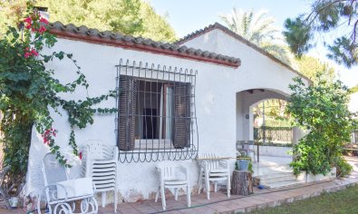 Bestaande bouw - Villa -
Orihuela Costa - Punta Prima