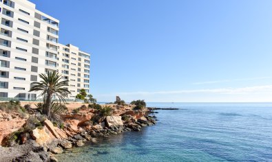 Bestaande bouw - Villa -
Orihuela Costa - Punta Prima