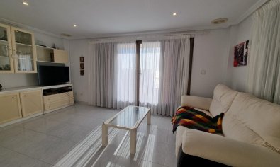 Bestaande bouw - Herenhuis -
Santa Pola - Playa del Este