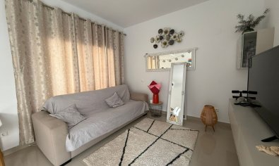 Reventa - Adosado -
Torrevieja - Punta Prima