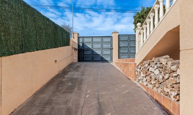 Bestaande bouw - Villa -
Torrevieja - Los Balcones