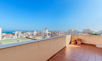 Resale - Townhouse -
Guardamar del Segura