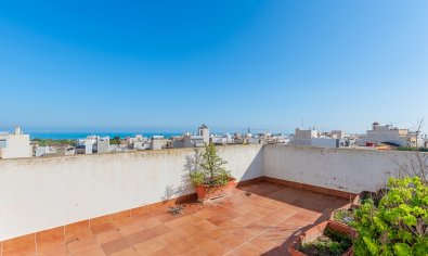 Resale - Townhouse -
Guardamar del Segura