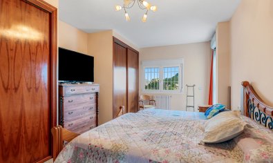 Reventa - Villa -
Polop