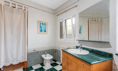 Reventa - Villa -
Polop
