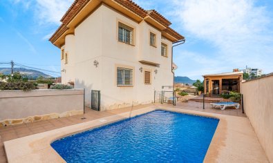 Reventa - Villa -
Polop