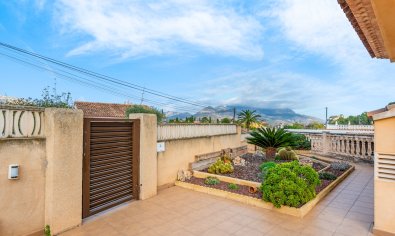 Reventa - Villa -
Polop