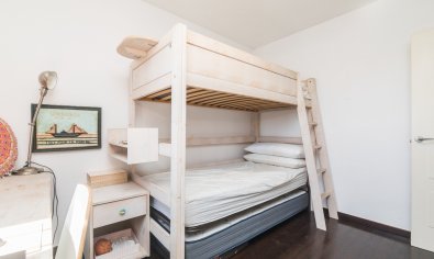 Resale - Villa -
Santa Pola