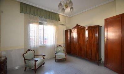 Resale - Apartment -
Rojales