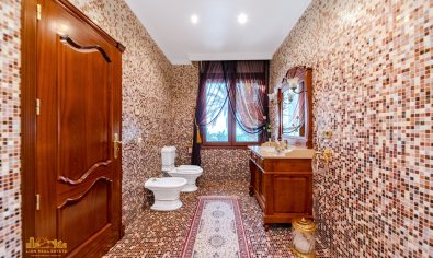 Reventa - Villa -
Altea