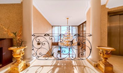 Reventa - Villa -
Altea