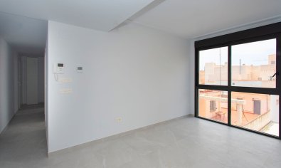 Reventa - Apartamento / piso -
Torrevieja - Playa del Cura