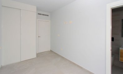 Reventa - Apartamento / piso -
Torrevieja - Playa del Cura