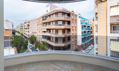 Reventa - Apartamento / piso -
Torrevieja - Playa del Cura