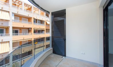 Reventa - Apartamento / piso -
Torrevieja - Playa del Cura