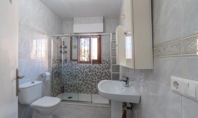 Reventa - Villa -
Orihuela Costa - Villamartín