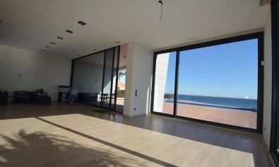 Reventa - Villa -
Orihuela Costa - Cabo Roig